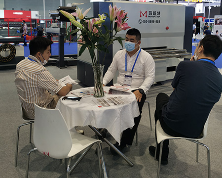 瑪哈特矯平機2022深圳工業展精彩瞬間</a>